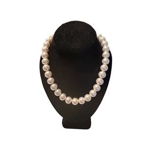 Vintage Faux Pearl Necklace With Gold Clasp - Classy Jewelry For Your Inner Gran